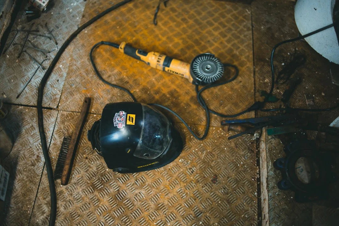 Revolutionizing Welding Safety: A Comprehensive Guide to Auto-Darkening Welding Helmets