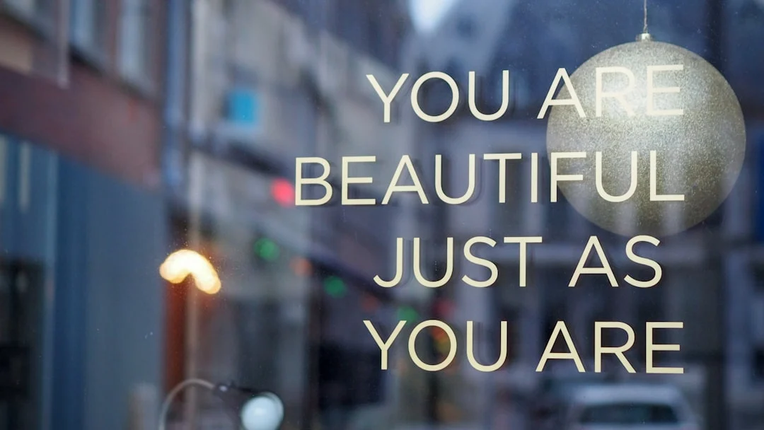 Unlocking the Power of Uniqueness: 100 More Ways to Stand Out in a Crowded World