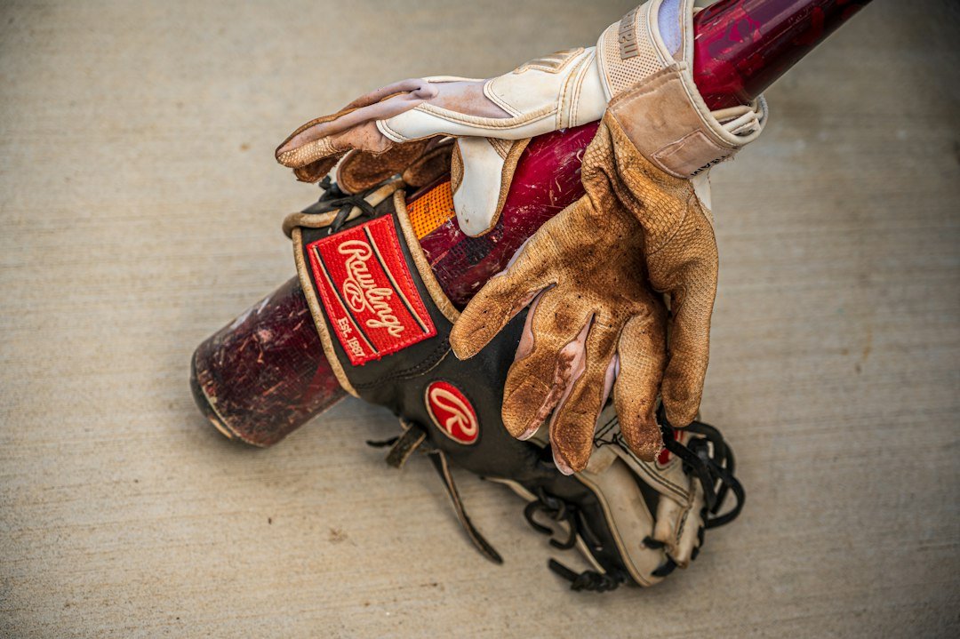 Title: Nitrile vs Latex vs PU‑Coated Gloves: The Ultimate Buyer’s Comparison Guide